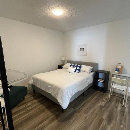 Weeki Wachee Guest Suite Spring Hill Buitenkant foto