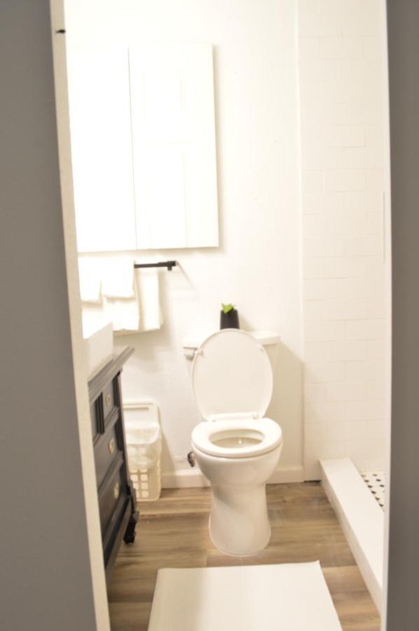 Weeki Wachee Guest Suite Spring Hill Buitenkant foto