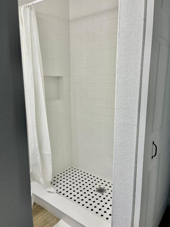 Weeki Wachee Guest Suite Spring Hill Buitenkant foto