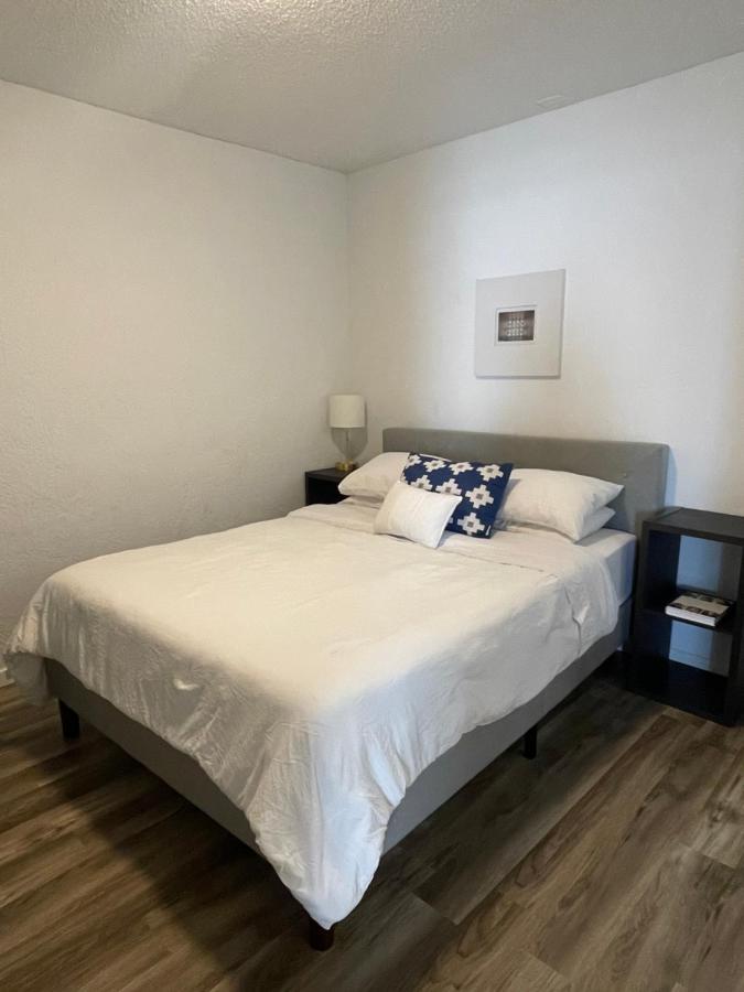 Weeki Wachee Guest Suite Spring Hill Buitenkant foto