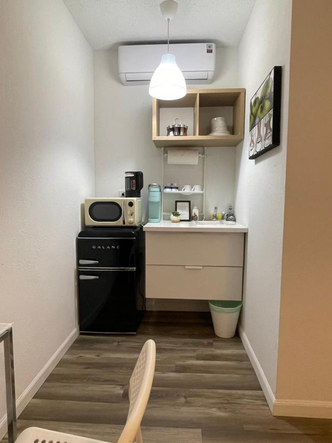 Weeki Wachee Guest Suite Spring Hill Buitenkant foto